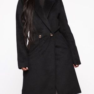 Brand New Fashion Nova Coat (Large)